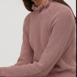 Frilled trimmed ribbed sweater